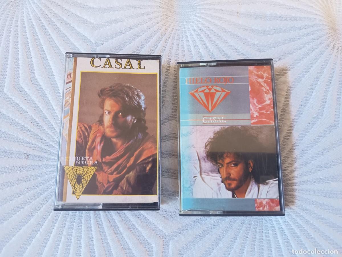 Casetes antiguos: casal, 2 cassettes. ---