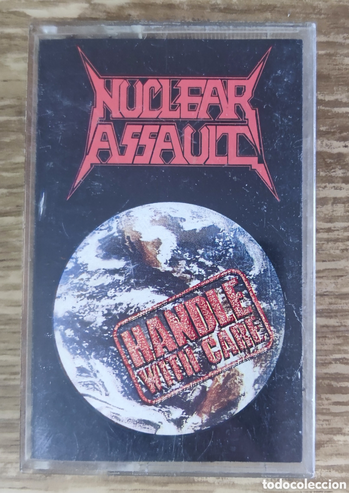 Casetes antiguos: Cassette Nuclear Assault - Handle With Care (1989) edici&oacute;n UK