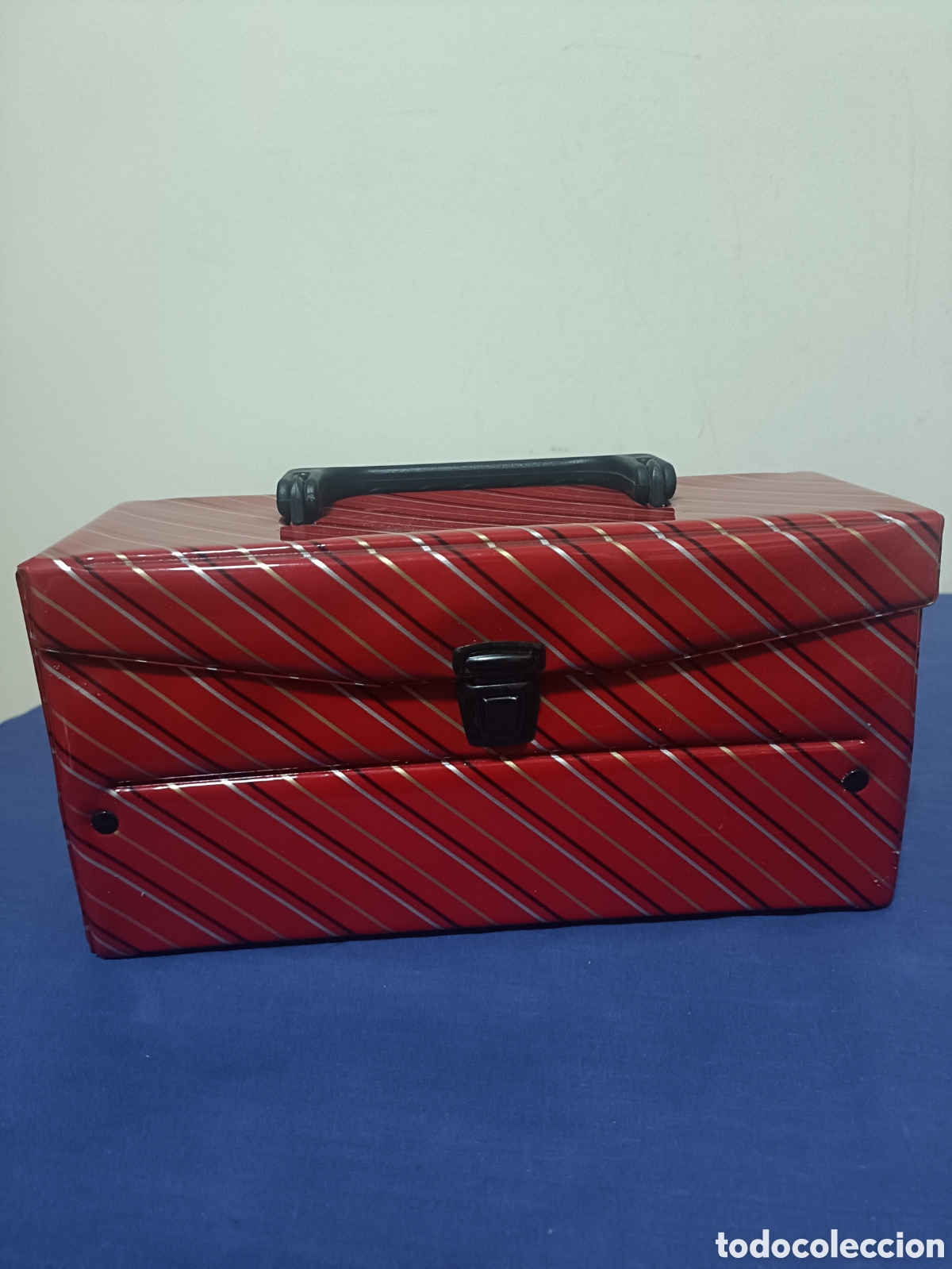 Casetes antiguos: Porta cassettes para 12 cintas
