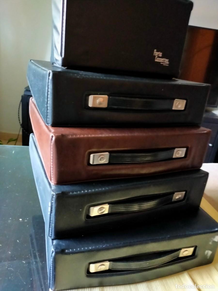 Casetes antiguos: LOTE DE 5 PORTACASETES. 4 GRANDES Y 1 NORMAL. VER FOTOGRAF&Iacute;AS. A&Ntilde;OS 60