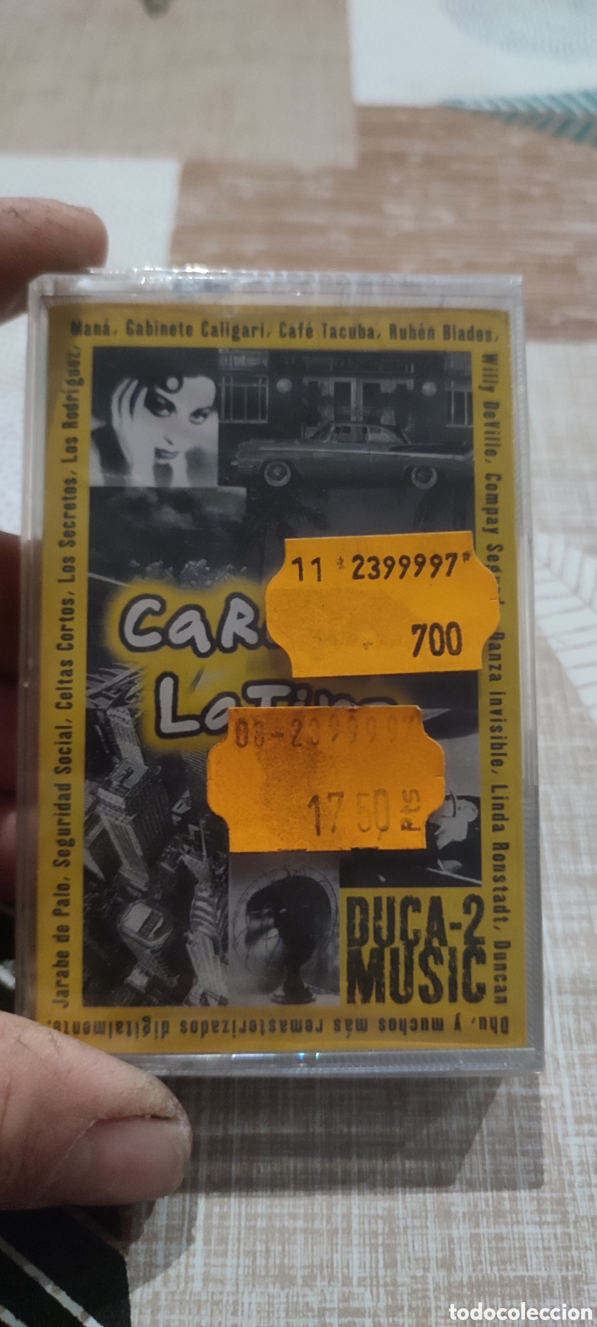 Casetes antiguos: Cinta casete Car&aacute;cter Latino. Cassette, precintados, procede de tienda cerrada hace a&ntilde;os