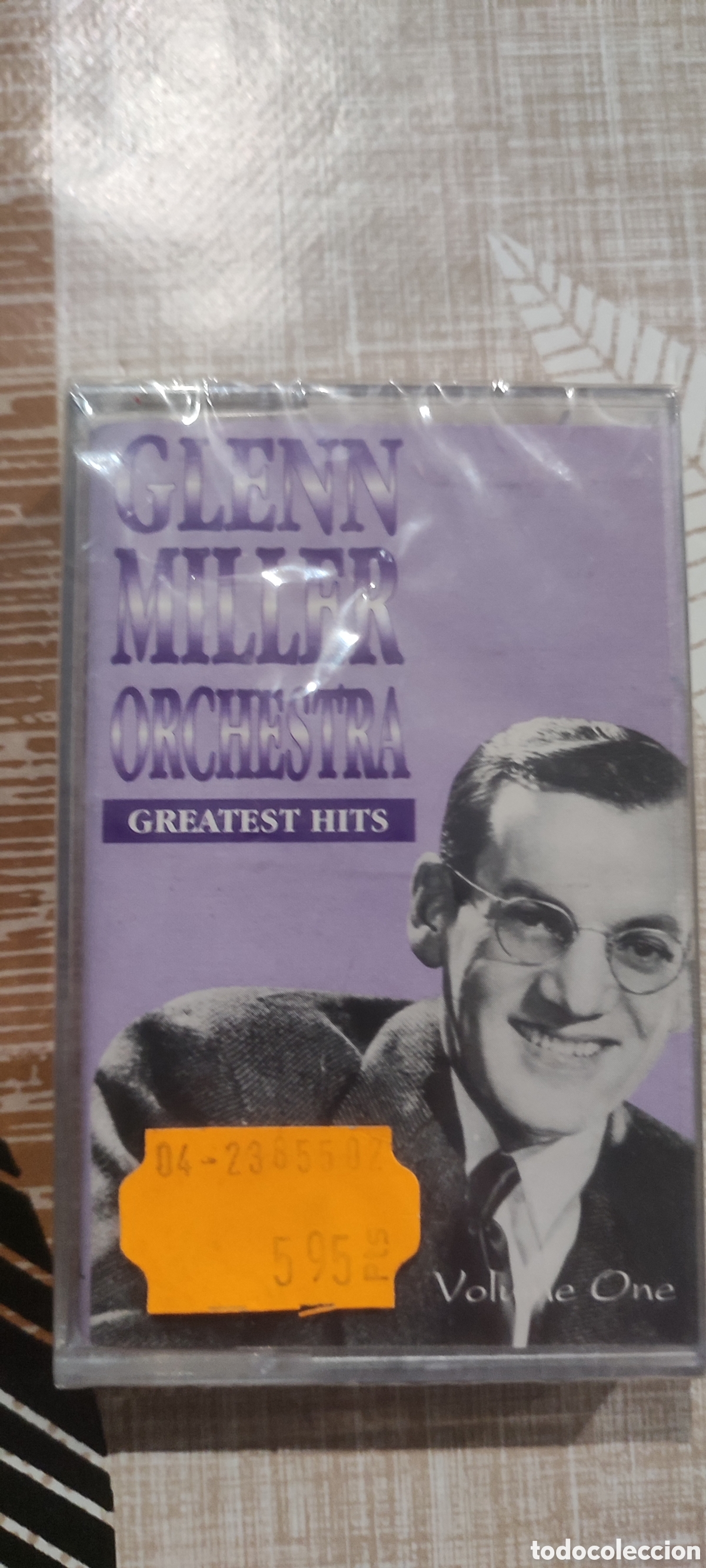 Casetes antiguos: Cinta casete Glen Miller Orchestra, cassette precintado de una tienda cerrada hace a&ntilde;os.