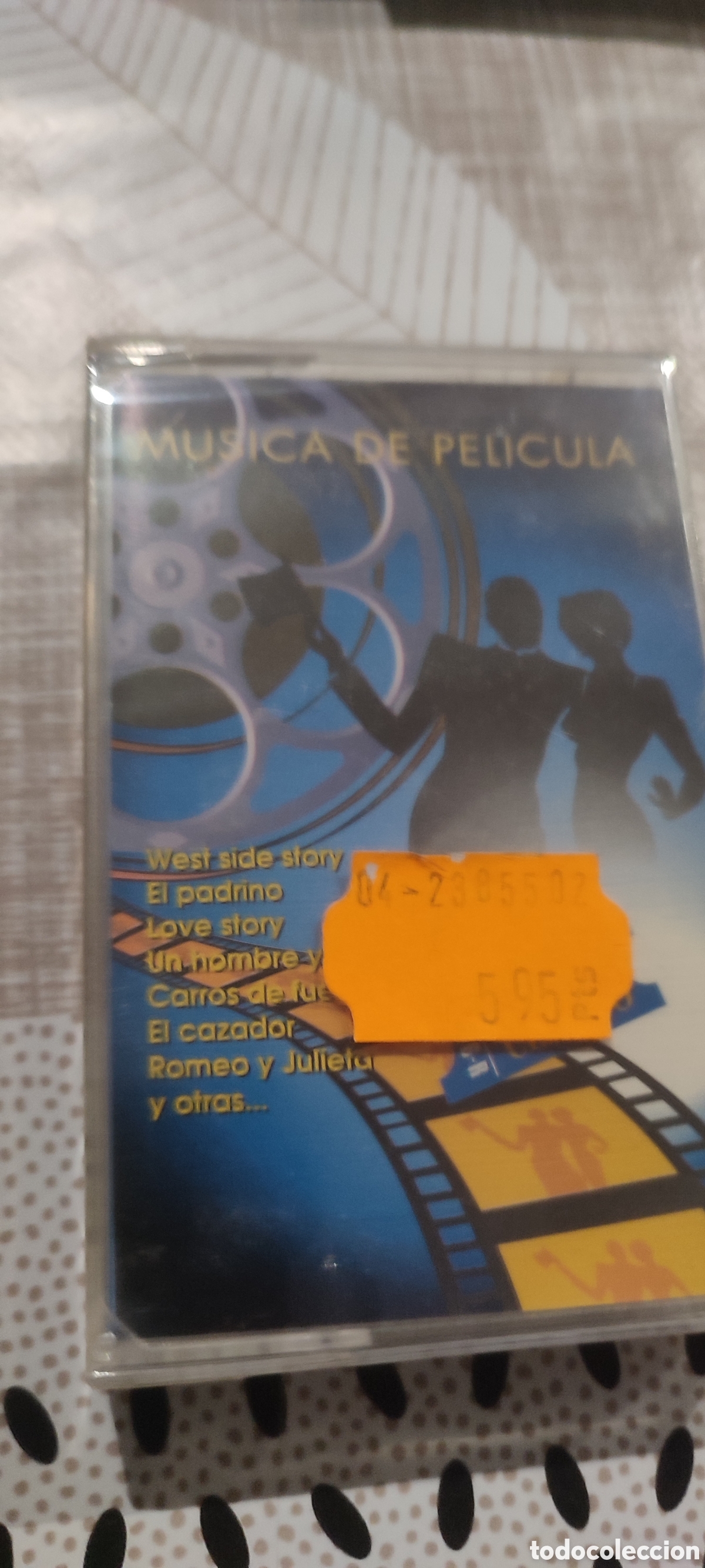 Casetes antiguos: Cinta casete m&uacute;sica de pelicula. Cassette Precintado de tienda cerrada hace a&ntilde;os.