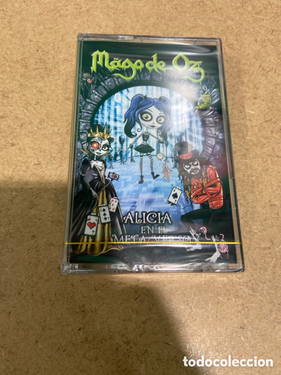 Casetes antiguos: Mago de oz. Casette. Alicia en el metaverso. Nuevo