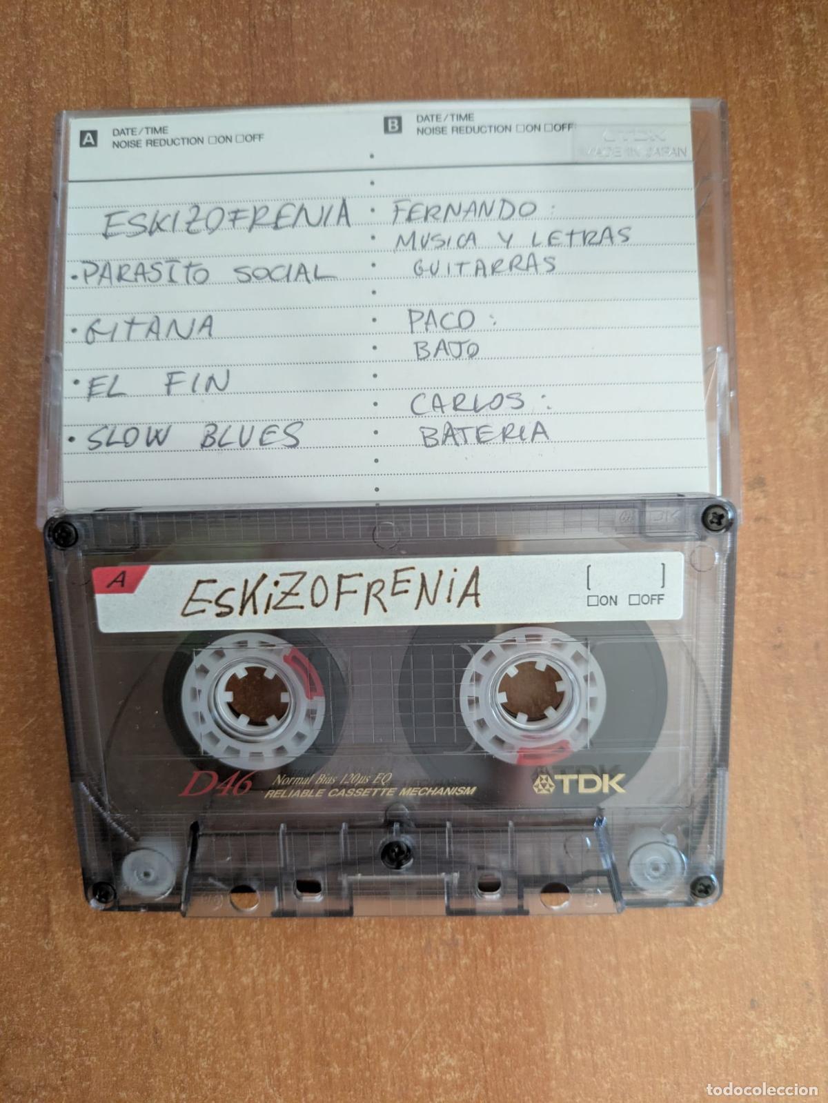 Casetes antiguos: ESKIZOFRENIA. Par&aacute;sito social. Gitana. El fin. Slow Blues. A&ntilde;os 90.