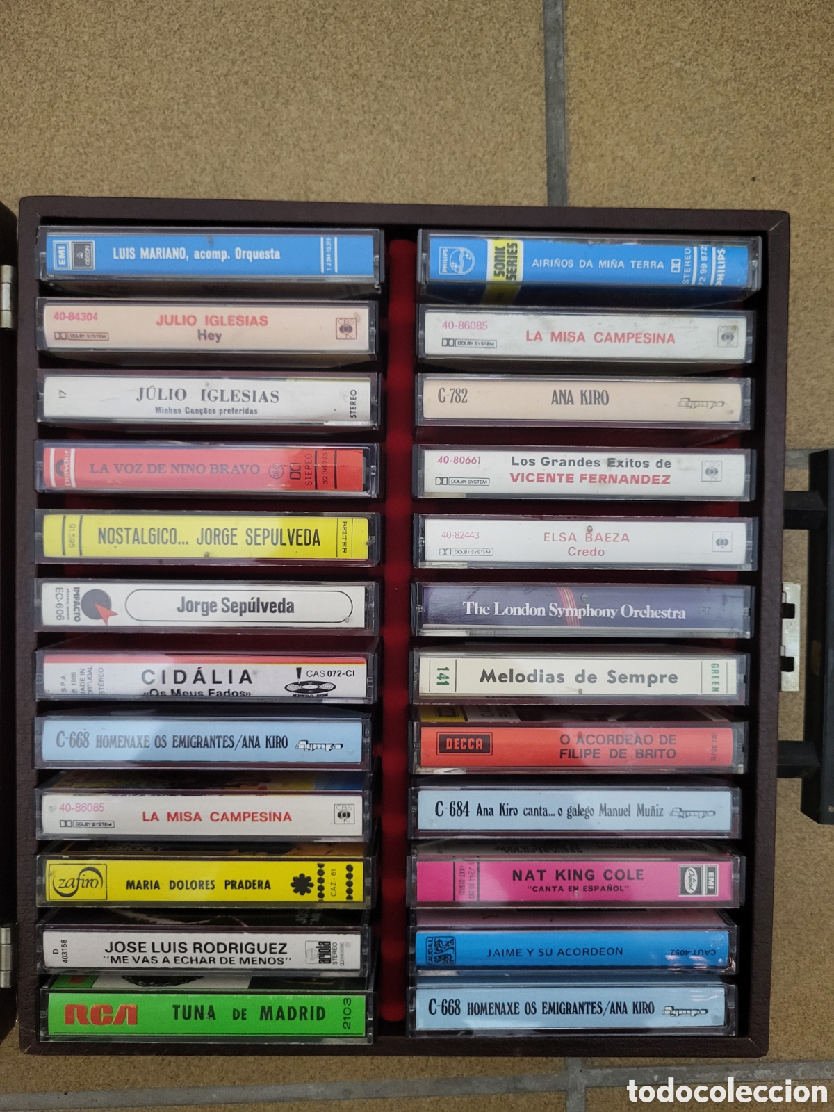 Casetes antiguos: Malet&iacute;n Clements con 20 Cassettes