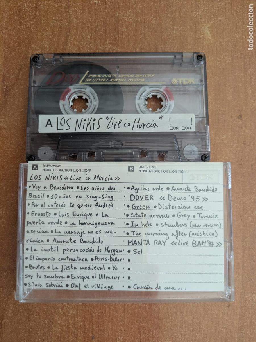 Casetes antiguos: Los Nikis. Directo en Murcia (11-6-89). Manta Ray. Directo BAM (1997). Dover. Maqueta 1995.