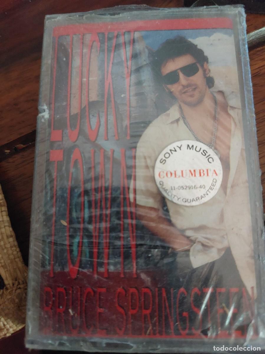 Casetes antiguos: bruce Springsteen Lucky town cassetea estrenar
