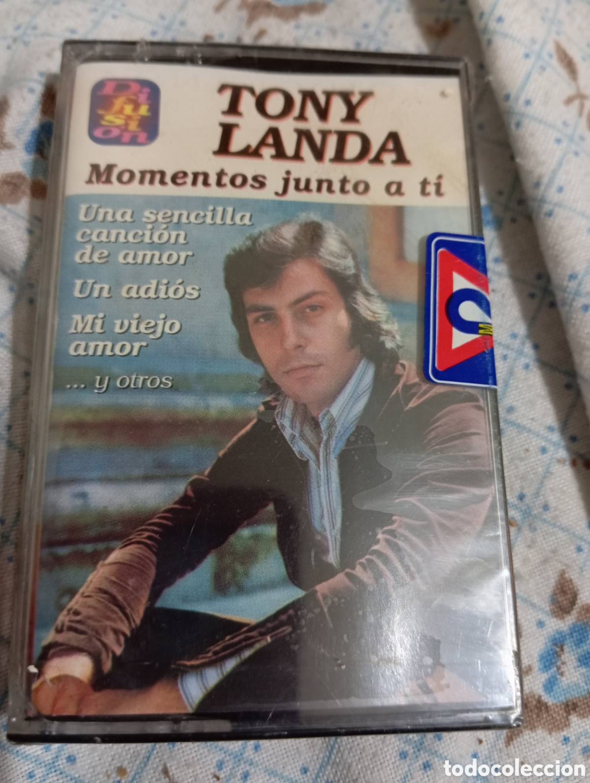 Casetes antiguos: TONY LANDA - MOMENTOS JUNTO A TI , 1995 / CASETE Y PRECINTADO