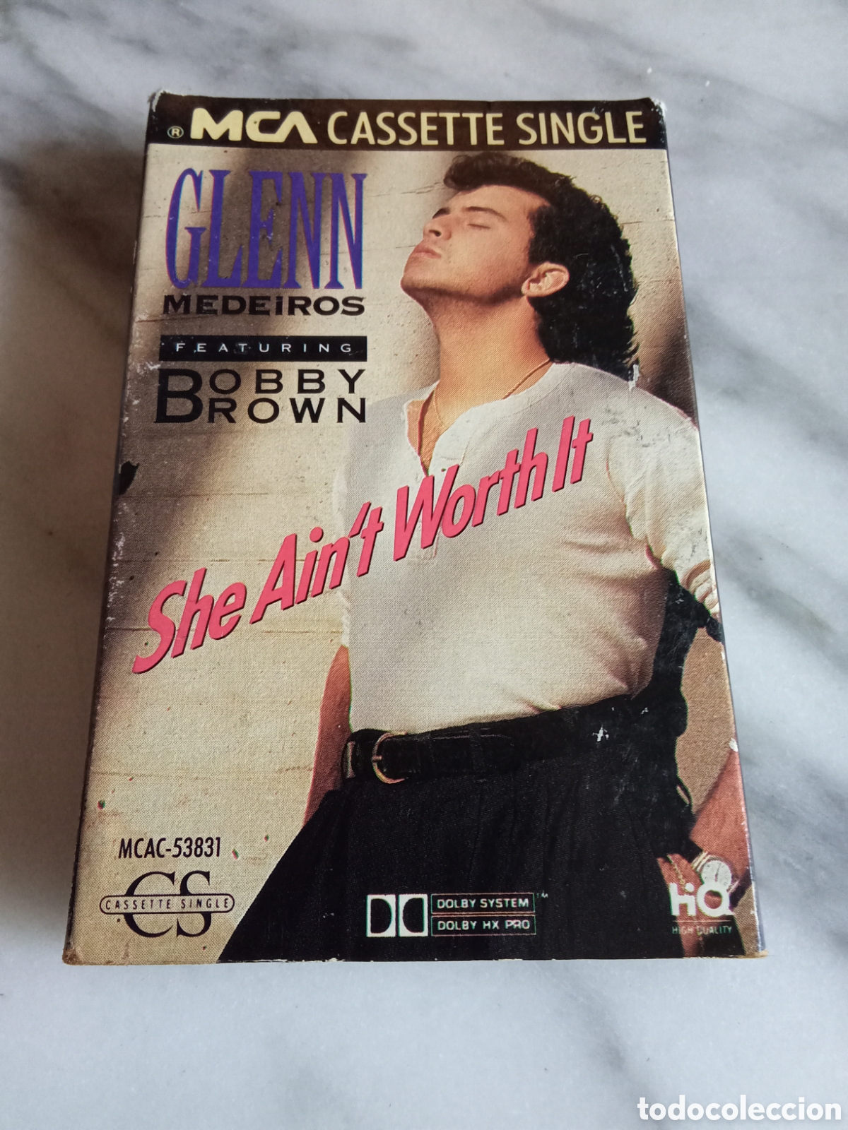 Casetes antiguos: Cassette Single Glenn Medeiros Feat. Bobby Brown She Ain't Worth It - Ed. USA
