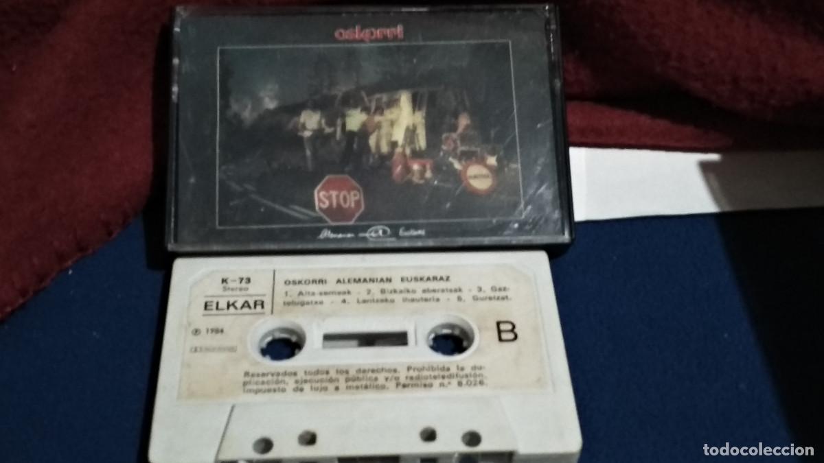 Casetes antiguos: Oskorri - Alemanian Euskaraz (Elkar, 1984) CASETE CINTA CASSETTE
