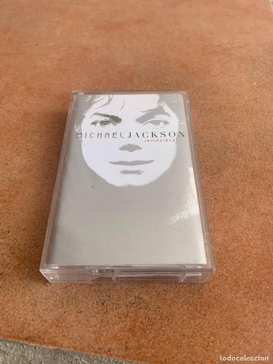 Casetes antiguos: CASETE. MICHAEL JACKSON. INVINCIBLE. LETRAS. BUENA CONSERVACION