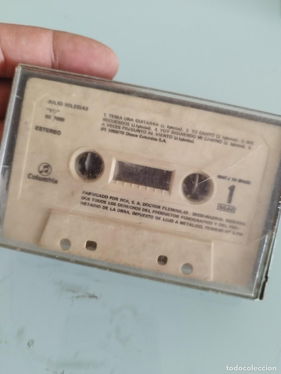 Casetes antiguos: Julio Iglesias, yo. Cinta de casete.