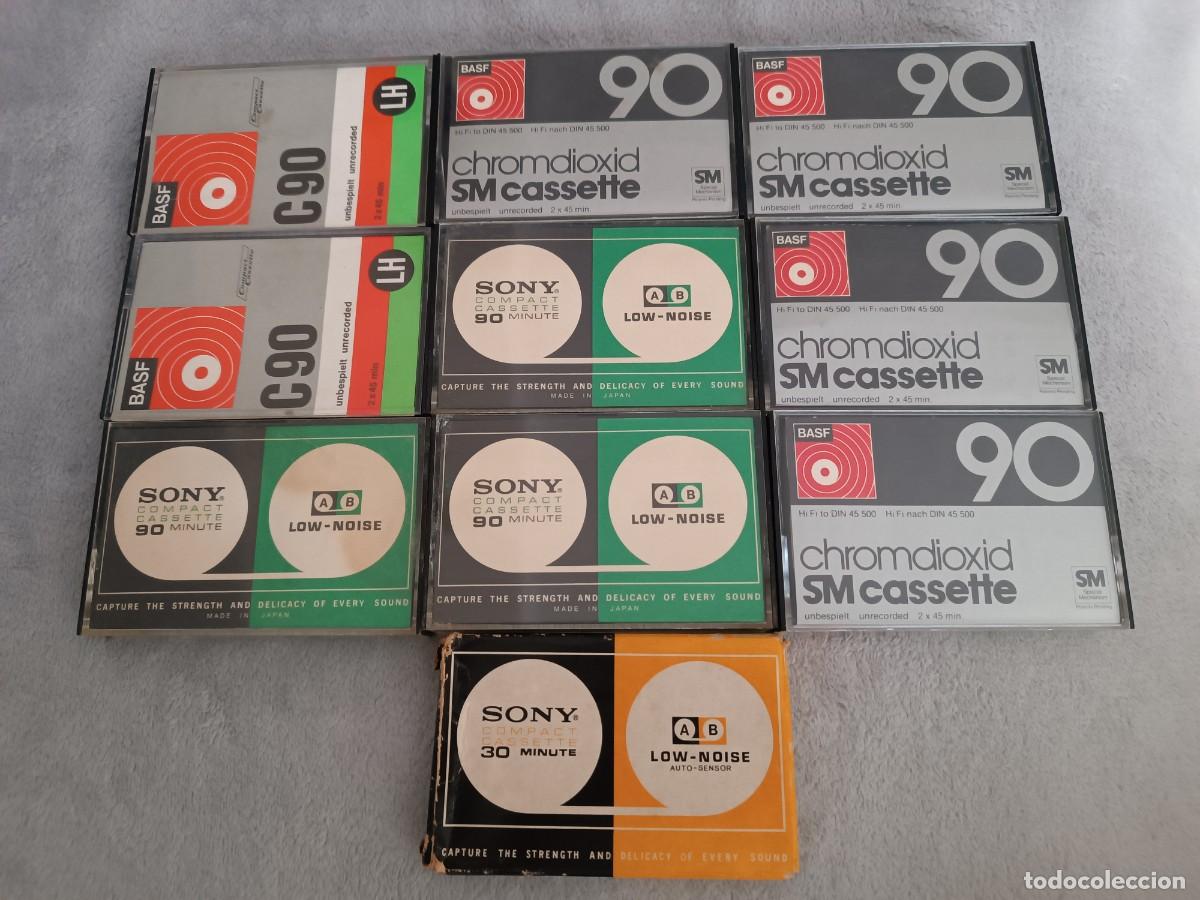 Casetes antiguos: CINTAS DE CASSETTE BASF Y SONY A&Ntilde;OS 80 O 70
