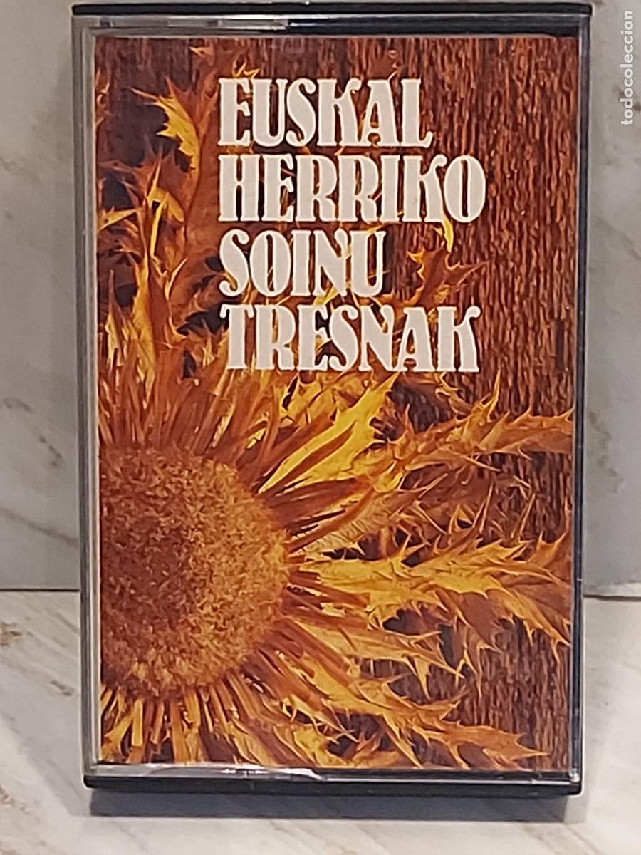 Casetes antiguos: EUSKAL HERRIKO SOINU-TRESNAK | MC CASETE 1985 | IZ-217-K | M&Uacute;SICA TRADICIONAL VASCA | LUJO