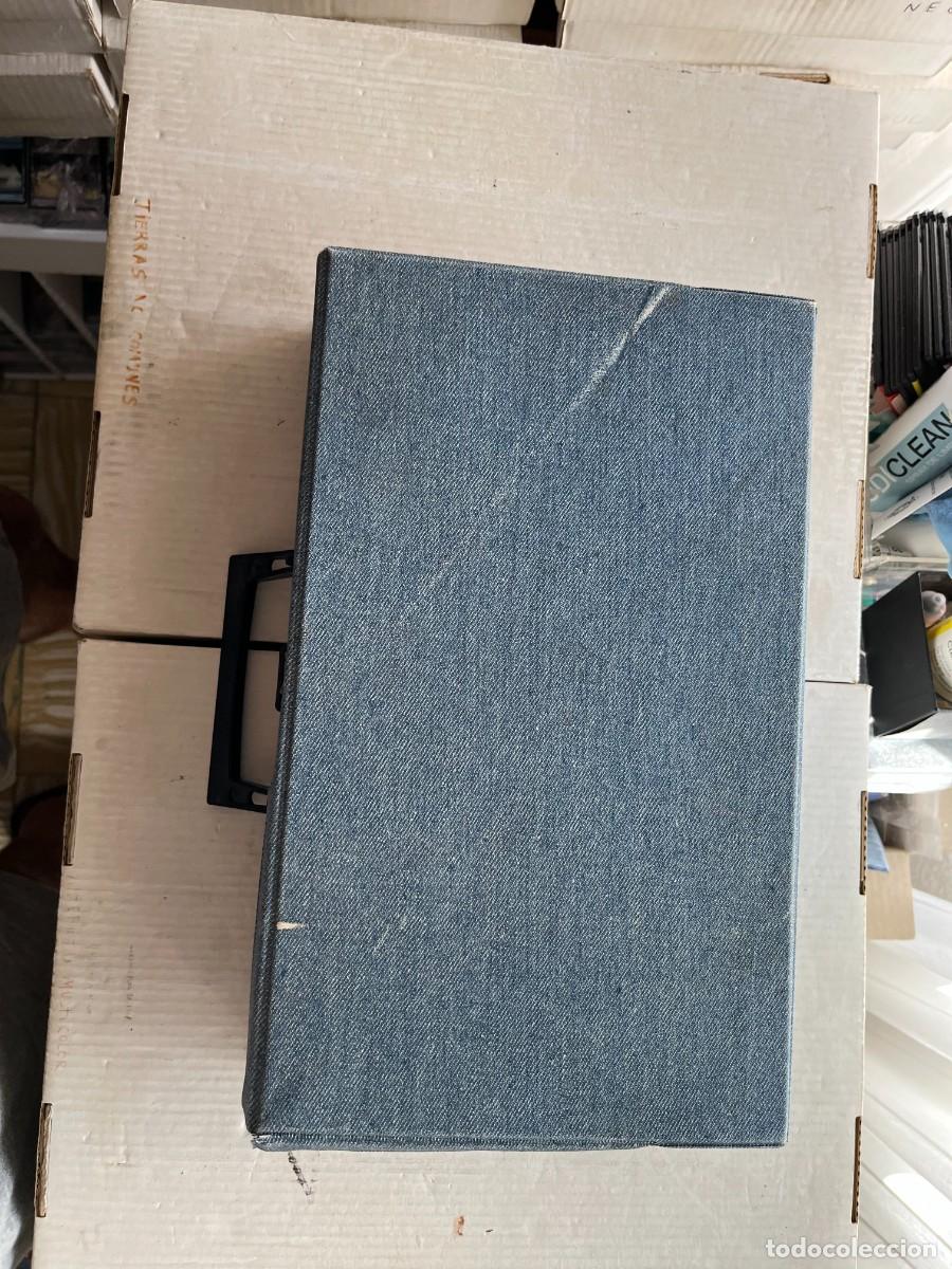Casetes antiguos: carpeta con 30 cintas casete cassette musica folk suiza sueca - kreaten