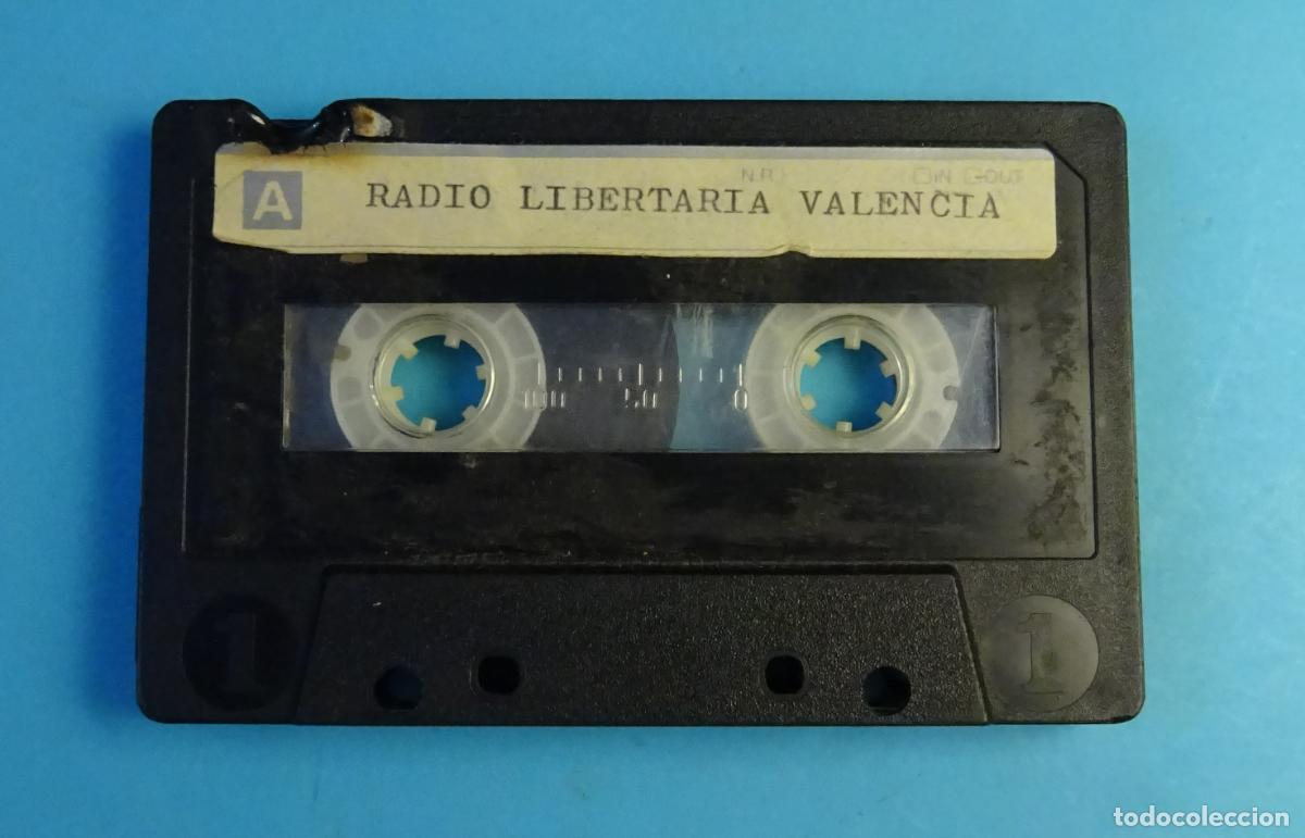 Casetes antiguos: CASETE GRABACI&Oacute;N EN UNA DE SUS CARAS DE PROGRAMA MUSICAL DE RADIO LIBERTARIA DE VALENCIA