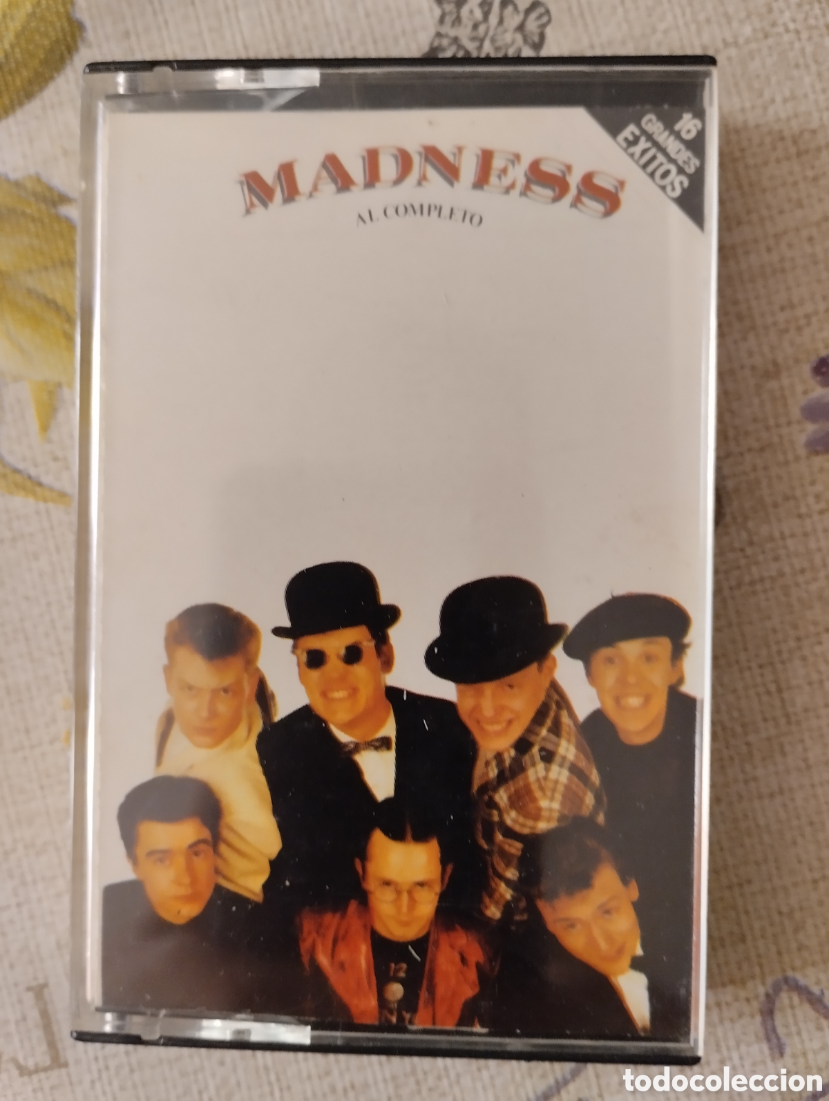 Casetes antiguos: Cinta casete Madness - Al completo.