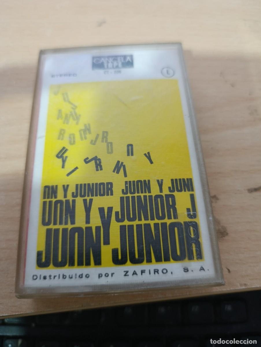 Casetes antiguos: LO MEJOR DE JUAN Y JUNIOR. SOLAMENTE LA CARATULA. C15F