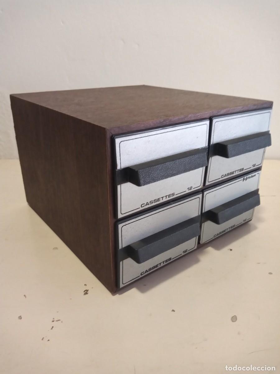 Casetes antiguos: PORTACASSETTES VINTAGE HELIUM 48 UNIDADES