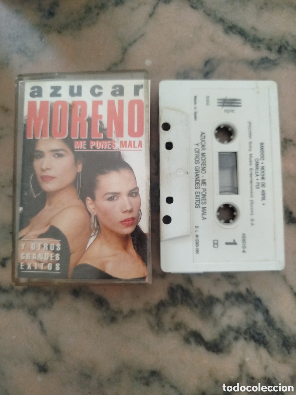 Casetes antiguos: ​Cassette Az&uacute;car Moreno &ndash; Me pones mala y otros grandes &eacute;xitos (Epic)