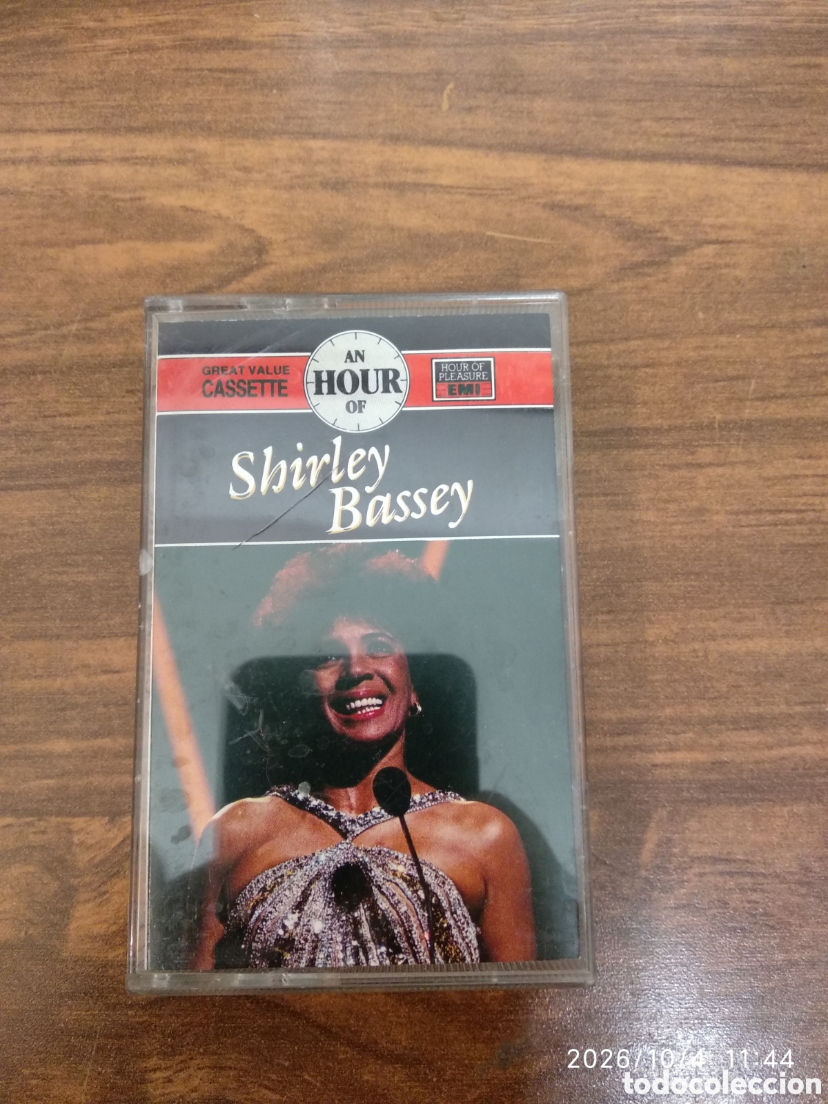 Casetes antiguos: An hour of Shirley Bassey