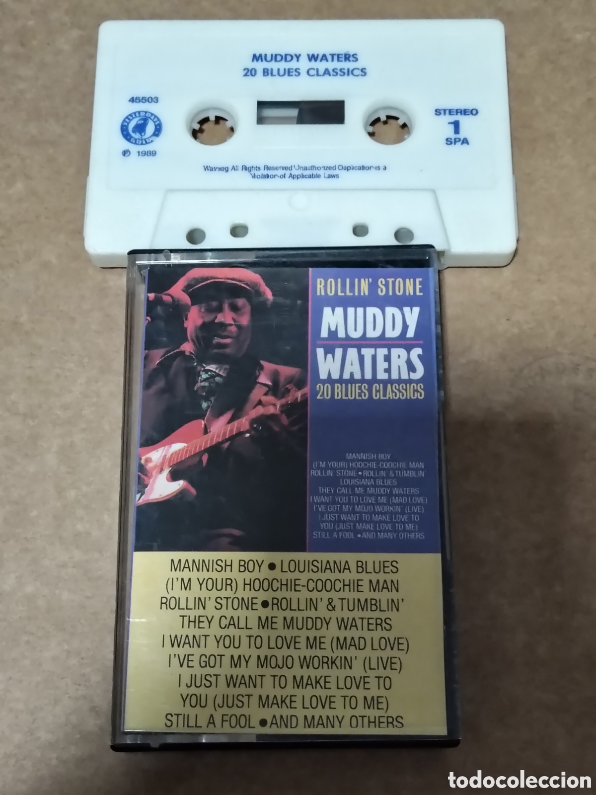 Casetes antiguos: Rollin' Stone: 20 Blues Classics&rdquo; de la leyenda del blues, Muddy Waters.