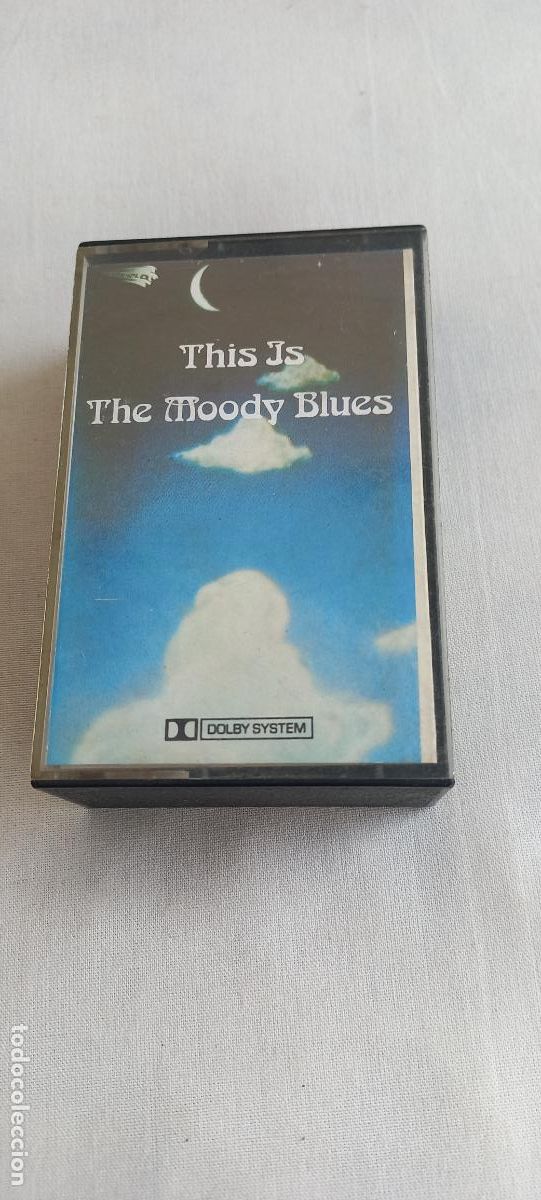 Casetes antiguos: Caja vac&iacute;a.The Moody Blues &ndash; This Is The Moody Blues. 1974 doble cassette. KMBC