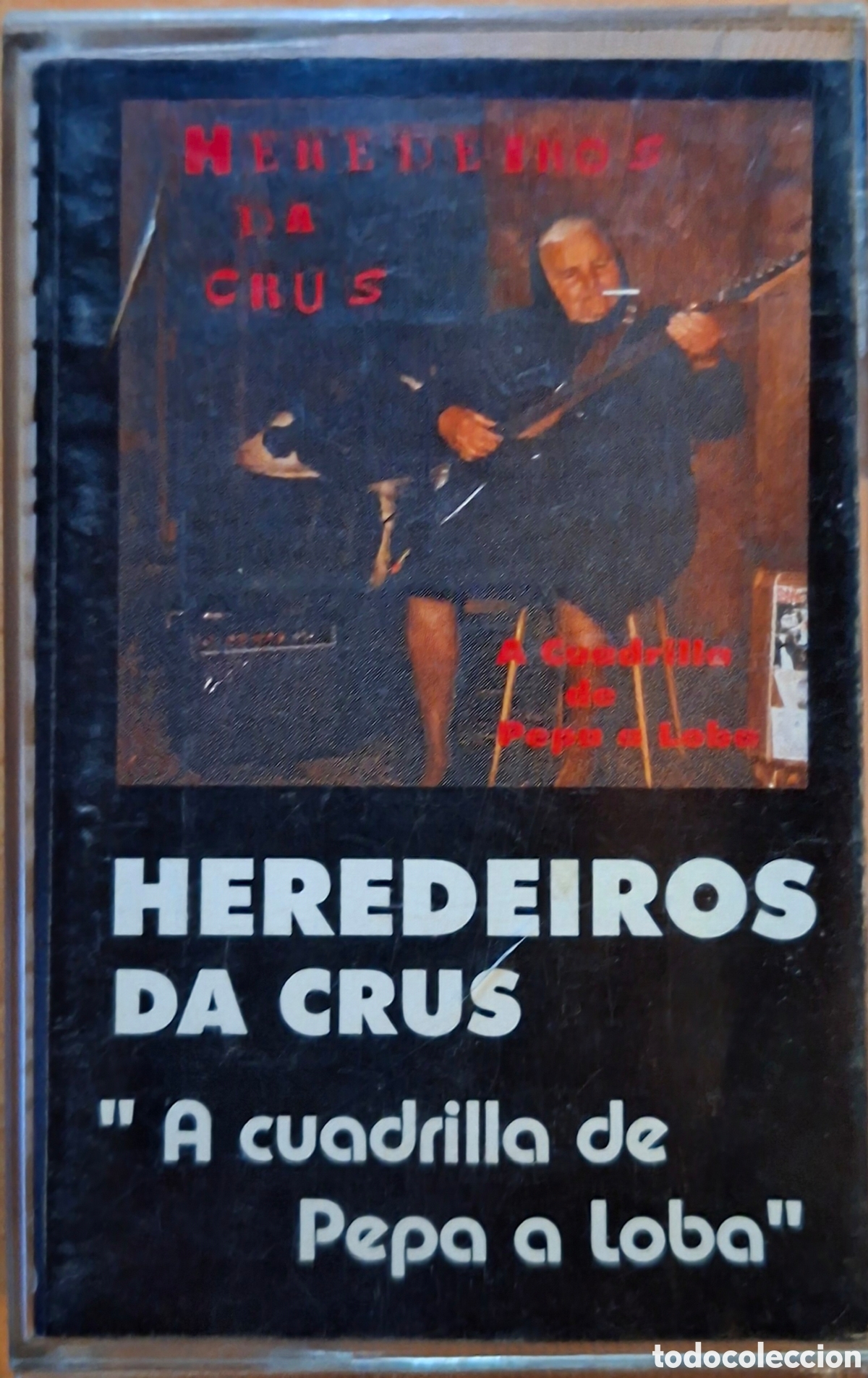 Casetes antiguos: CASSETE Heredeiros Da Crus &ndash; A Cuadrilla De Pepa A Loba_ NM/ NM. Xurelo Roxo Records, 1994