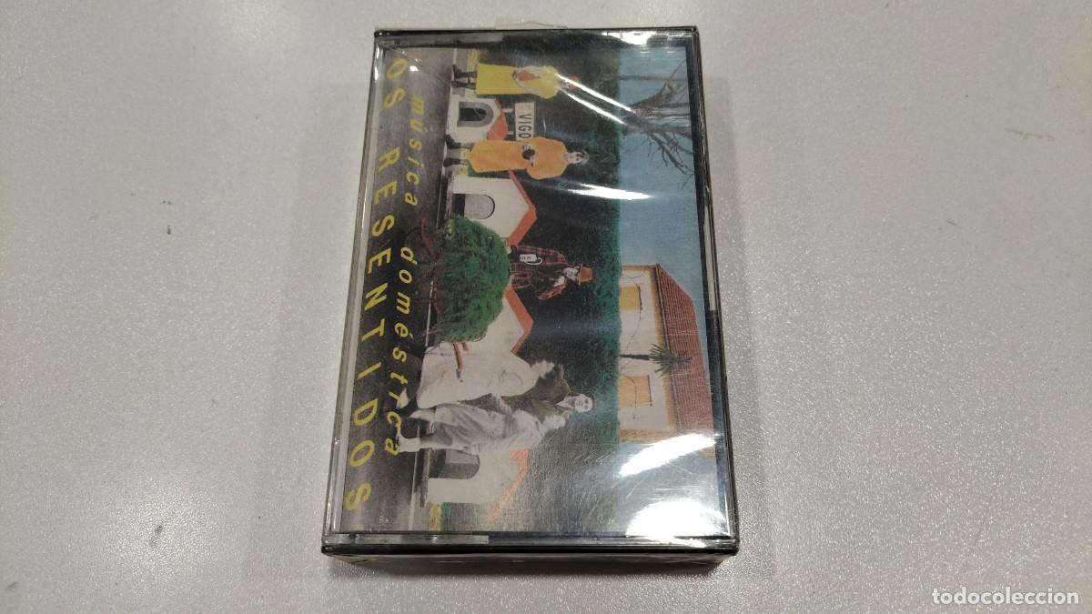 Old Cassettes: XMOSTRADOR-Os Resentidos - M&uacute;sica Dom&eacute;stica (Cass, Album)- PRECINTADO