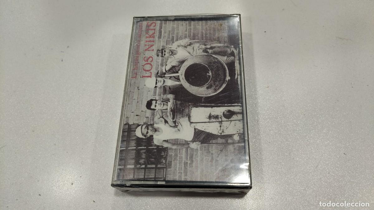 Cassettes Anciennes: XMOSTRADOR-Los Nikis - La Hormigonera Asesina (Cass, Album)- PRECINTADO