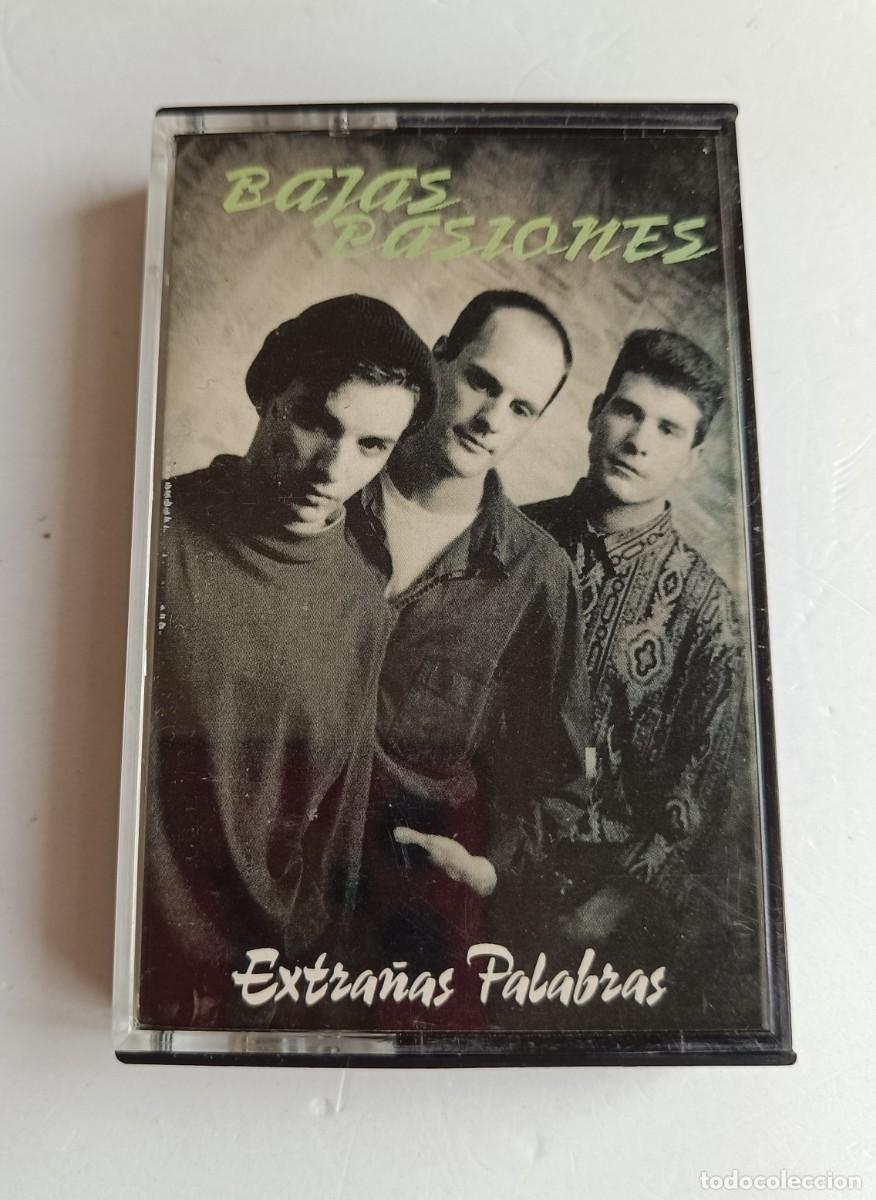 Old Cassettes: BAJAS PASIONES - EXTRA&Ntilde;AS PALABRAS - CINTA CASSETTE