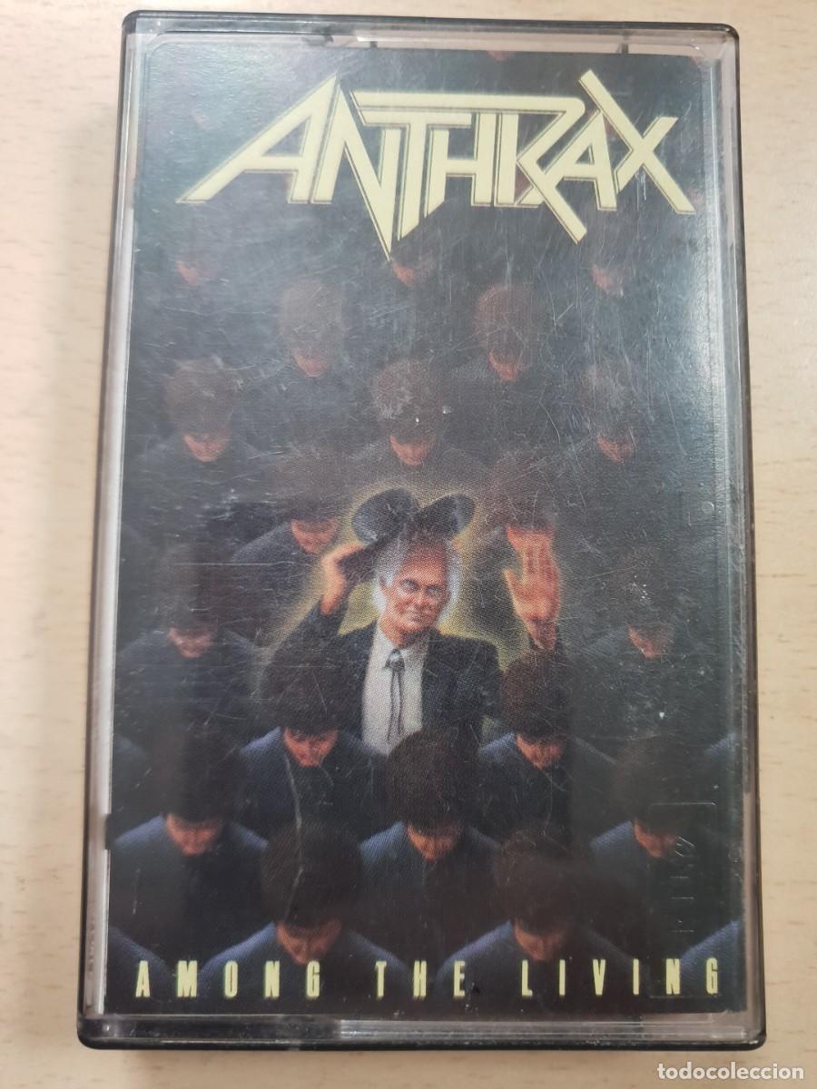 Casetes antiguos: Cinta casete anthrax among the living