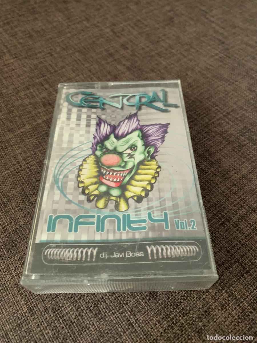 Casetes antiguos: CASETE. CENTRAL. INFINITY VOL. 2. JAVO BOSS. BUENA CONSERVACION