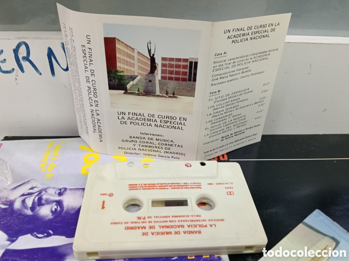 Casetes antiguos: Casete un final de curso en la academia especial de polic&iacute;a nacional 1980