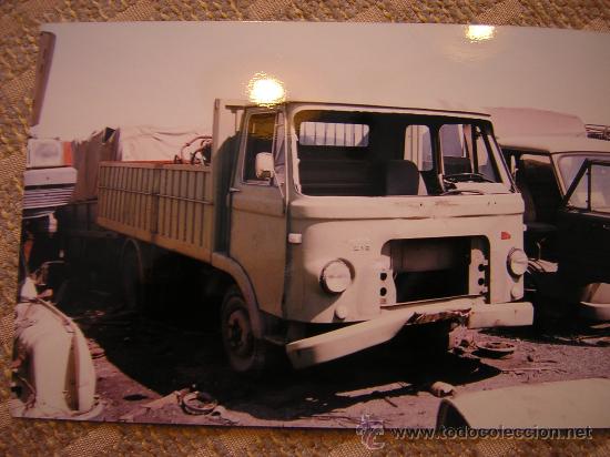Coches y motocicletas: FOTOGRAF&Iacute;A CAMI&Oacute;N LIGERO SAVA-PEGASO 213 EJ&Eacute;RCITO DE TIERRA.