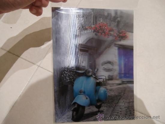 Coches y Motocicletas: Lamina mediana Moto motocicleta vespa ( Logograma, vision en 3 dimensiones )
