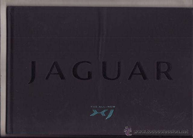 Coches y Motocicletas: CATALOGO PUBLICITARIO NUEVO JAGUAR XJ (ORIGINAL) IDIOMA INGLES. 50 PAGINAS INCLUYE UN CD.