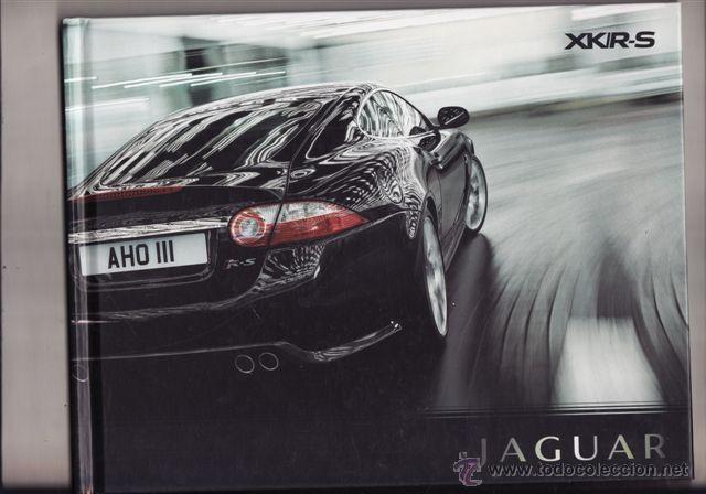Coches y Motocicletas: CATALOGO PUBLICITARIO JAGUAR XK/R-S (ORIGINAL) IDIOMA INGLES 32 PAGINAS INCLUYE CD.