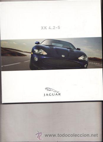 Coches y Motocicletas: CATALOGO PUBLICITARIO JAGUAR XK 4.2 (ORIGINAL) IDIOMA ESPA&Ntilde;OL 26 PAGINAS INCLUYE CD.
