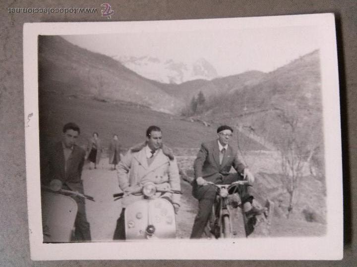 Coches y Motocicletas: Vespa Club,Oviedo,concentraci&oacute;n en Asturias,original,buen estado,es la de la foto
