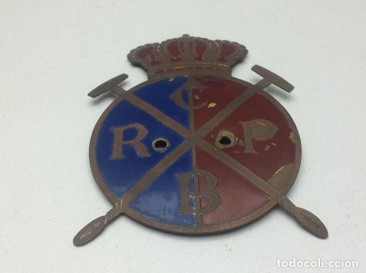 Coches y Motocicletas: INSIGNIA AUTOMOVIL REAL CLUB DE POLO DE BARCELONA  ORIGINAL
