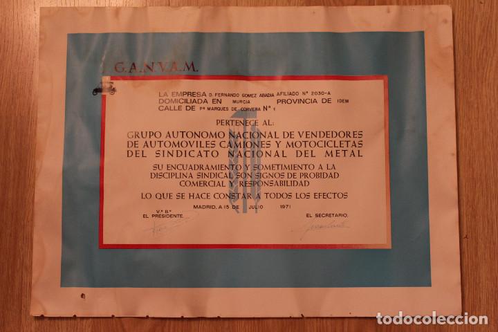 Carros e motociclos: Diploma. 1971.Grupo aut&oacute;nomo nacional de vendedores de autom&oacute;viles camiones y motocicletas.