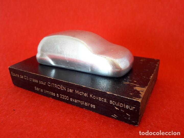 Carros e motociclos: ESCULTURA DE COCHE EN ALUMINIO POR MICHEL KOVACS - SERIE LIMITADA