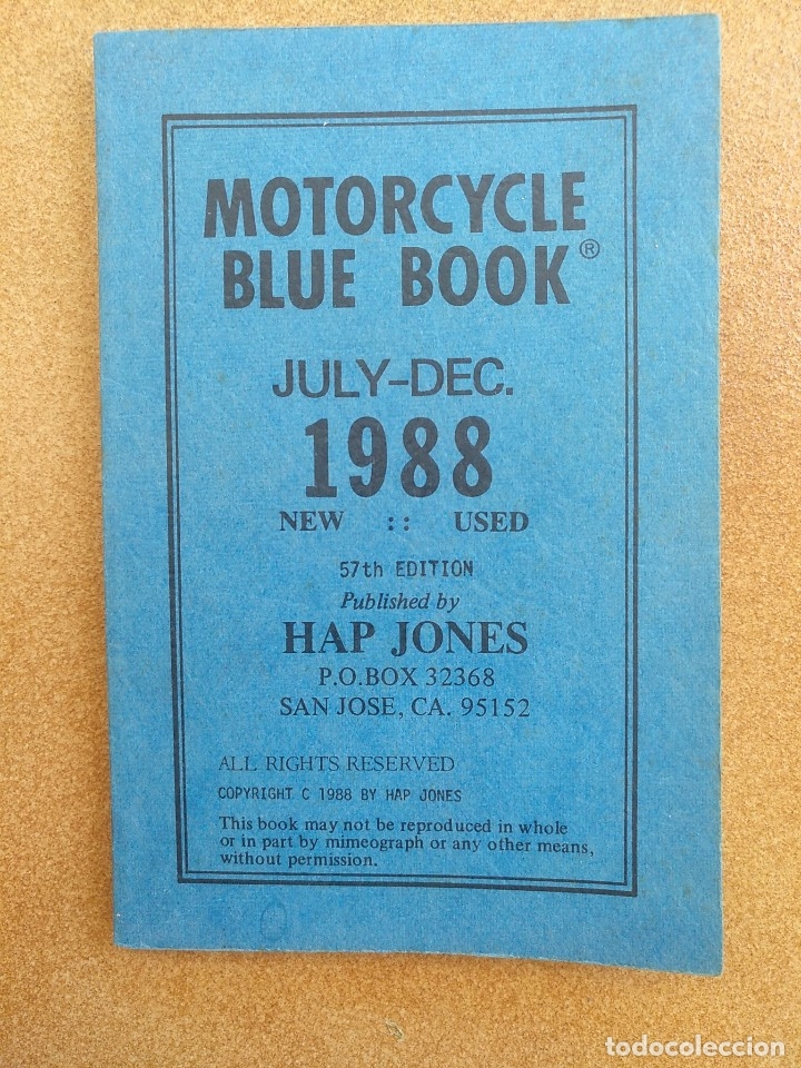 Voitures et Motocyclettes: MOTORCYCLE BLUE BOOK 1988 - HAP JONES