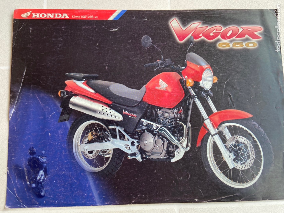 Coches y motocicletas: CAT&Aacute;LOGO MOTOCICLO HONDA VIGOR 650