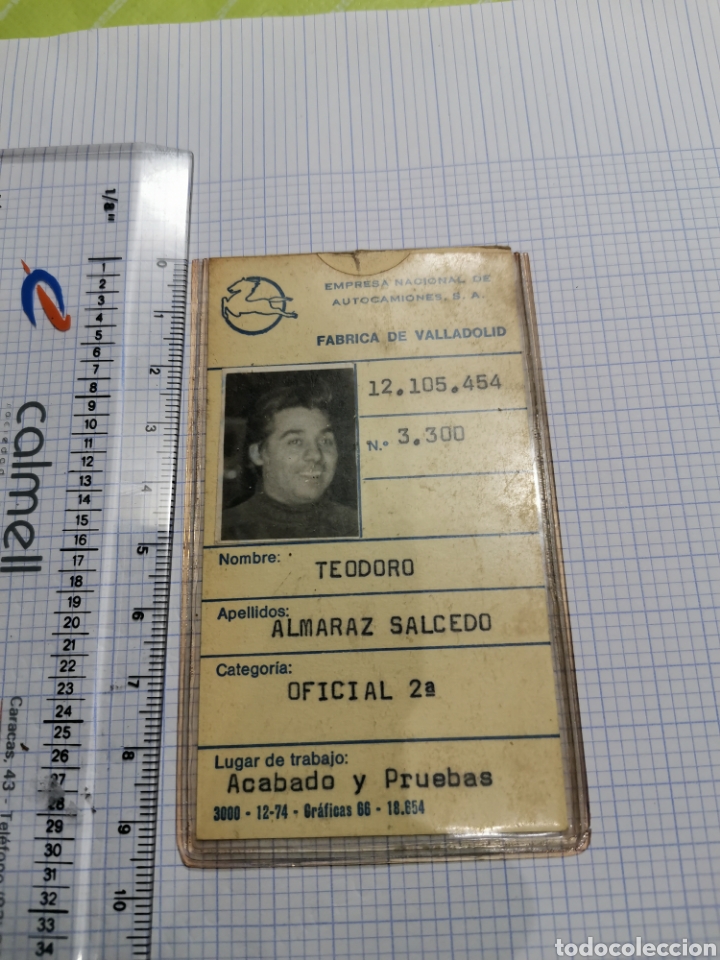 Coches y motocicletas: Tarjeta de trabajador de Pegaso Valladolid