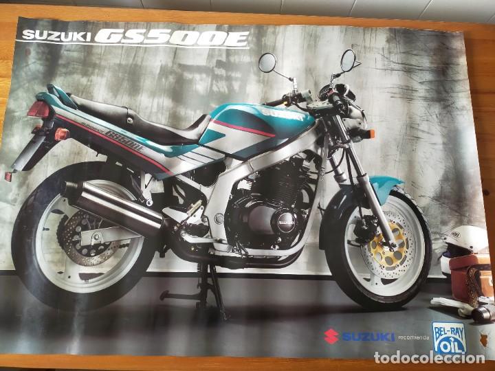 Coches y Motocicletas: POSTER GRAN TAMA&Ntilde;O (98X69) SUZUKI GS500E - PRINCIPIOS A&Ntilde;O 90