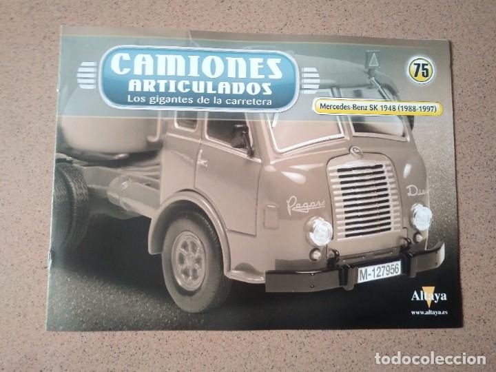 Voitures et Motocyclettes: Fasc&iacute;culo 75 Camiones Articulados Mercedes-Benz SK 1948 (1988-1997) Altaya Nuevo
