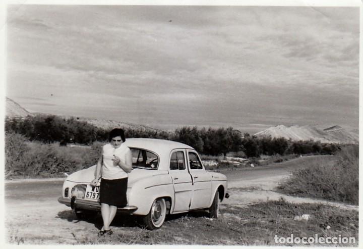 Coches y Motocicletas: Bonita foto Fant&aacute;stico coche Renault Dauphine Gordini 1965 gf